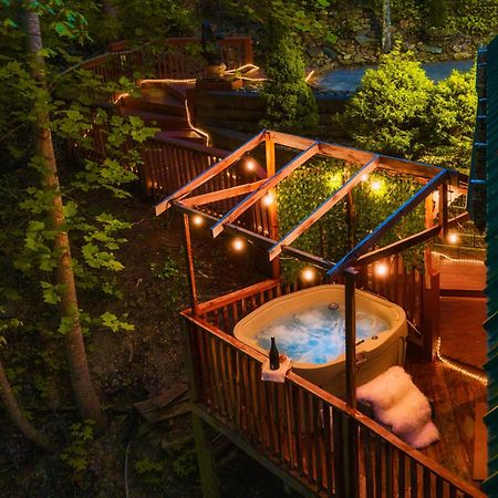 Cabin In A Gated Resort With Seasonal Resort Pool Pigeon Forge Ngoại thất bức ảnh