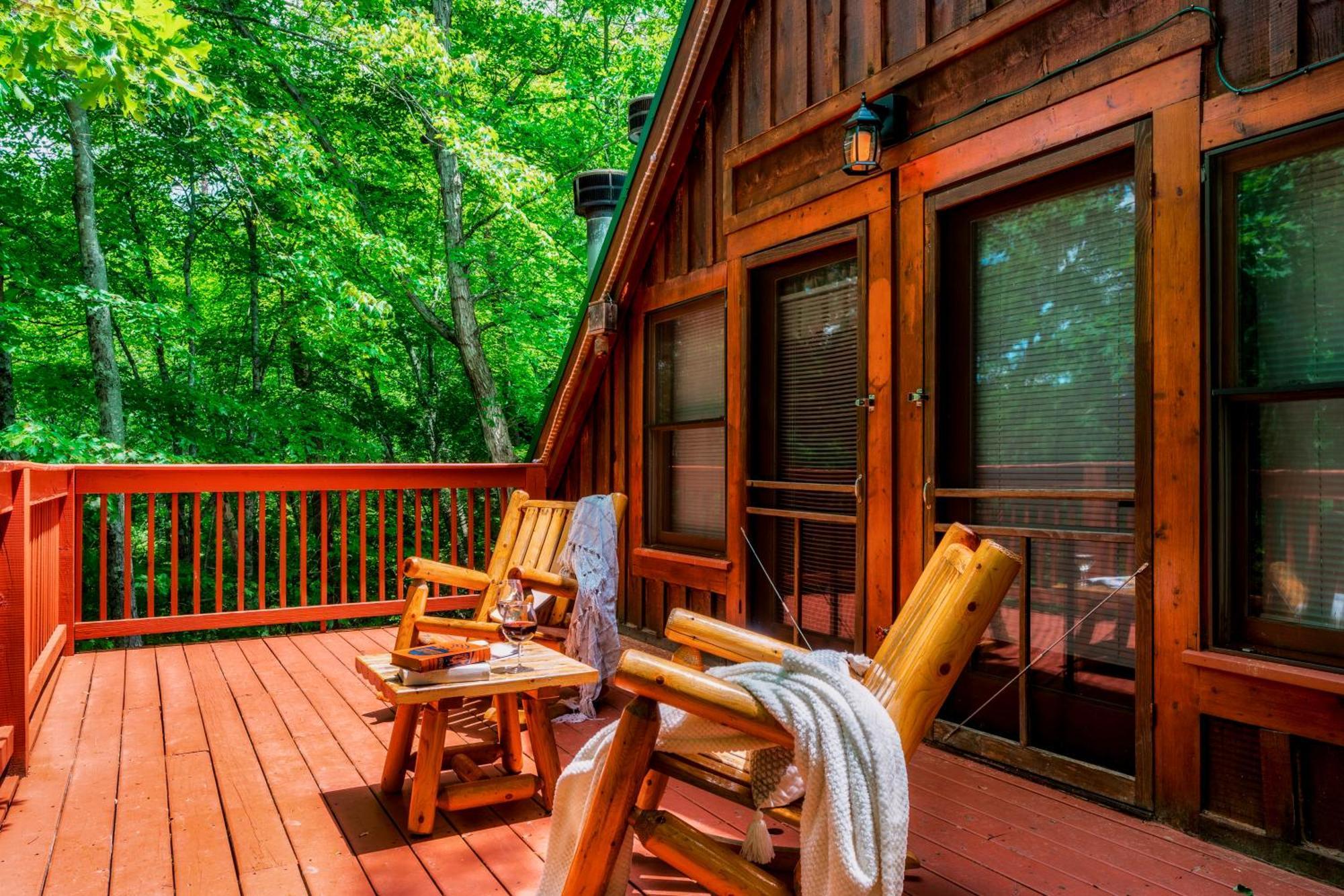 Cabin In A Gated Resort With Seasonal Resort Pool Pigeon Forge Ngoại thất bức ảnh