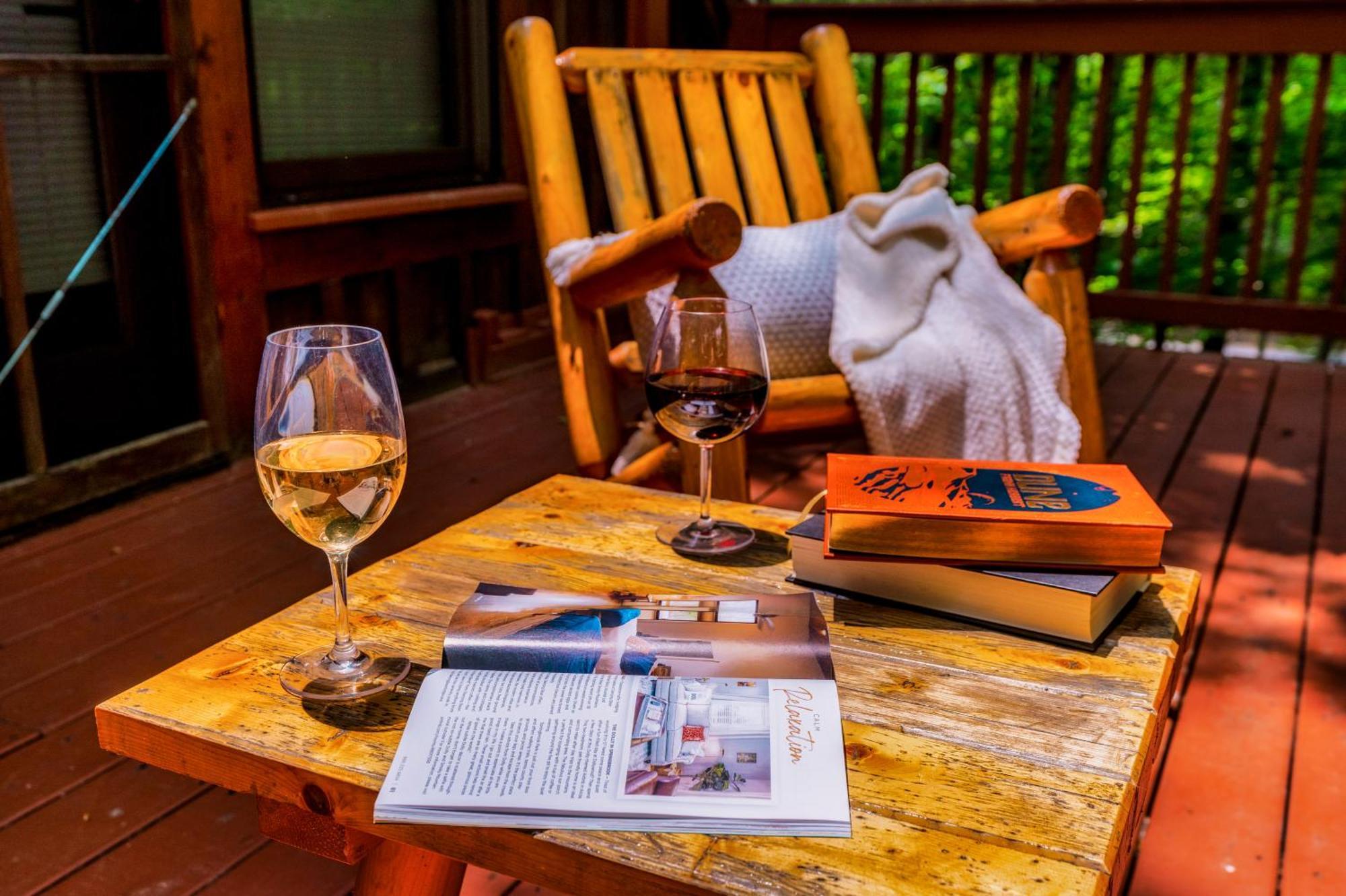 Cabin In A Gated Resort With Seasonal Resort Pool Pigeon Forge Ngoại thất bức ảnh