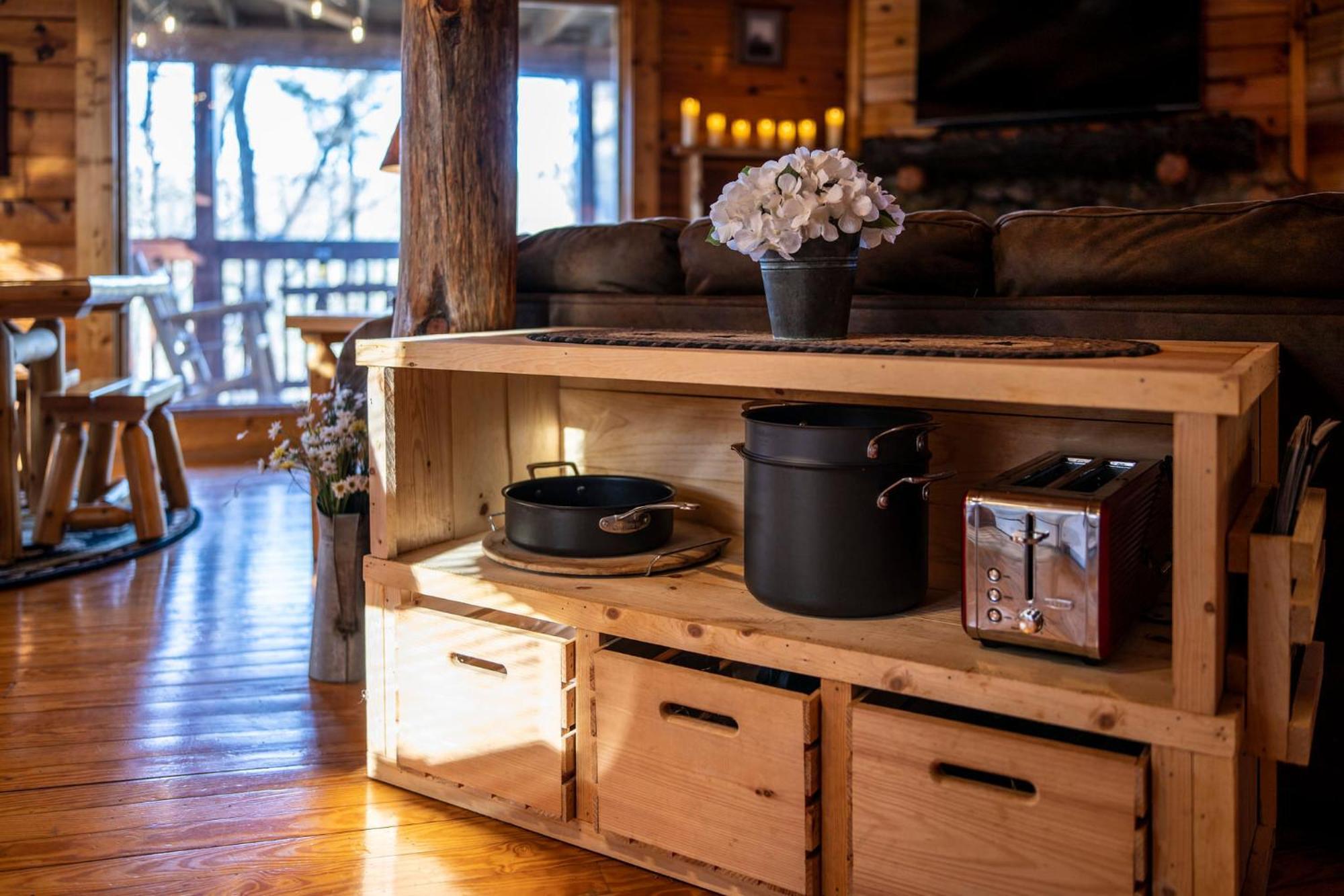 Cabin In A Gated Resort With Seasonal Resort Pool Pigeon Forge Ngoại thất bức ảnh
