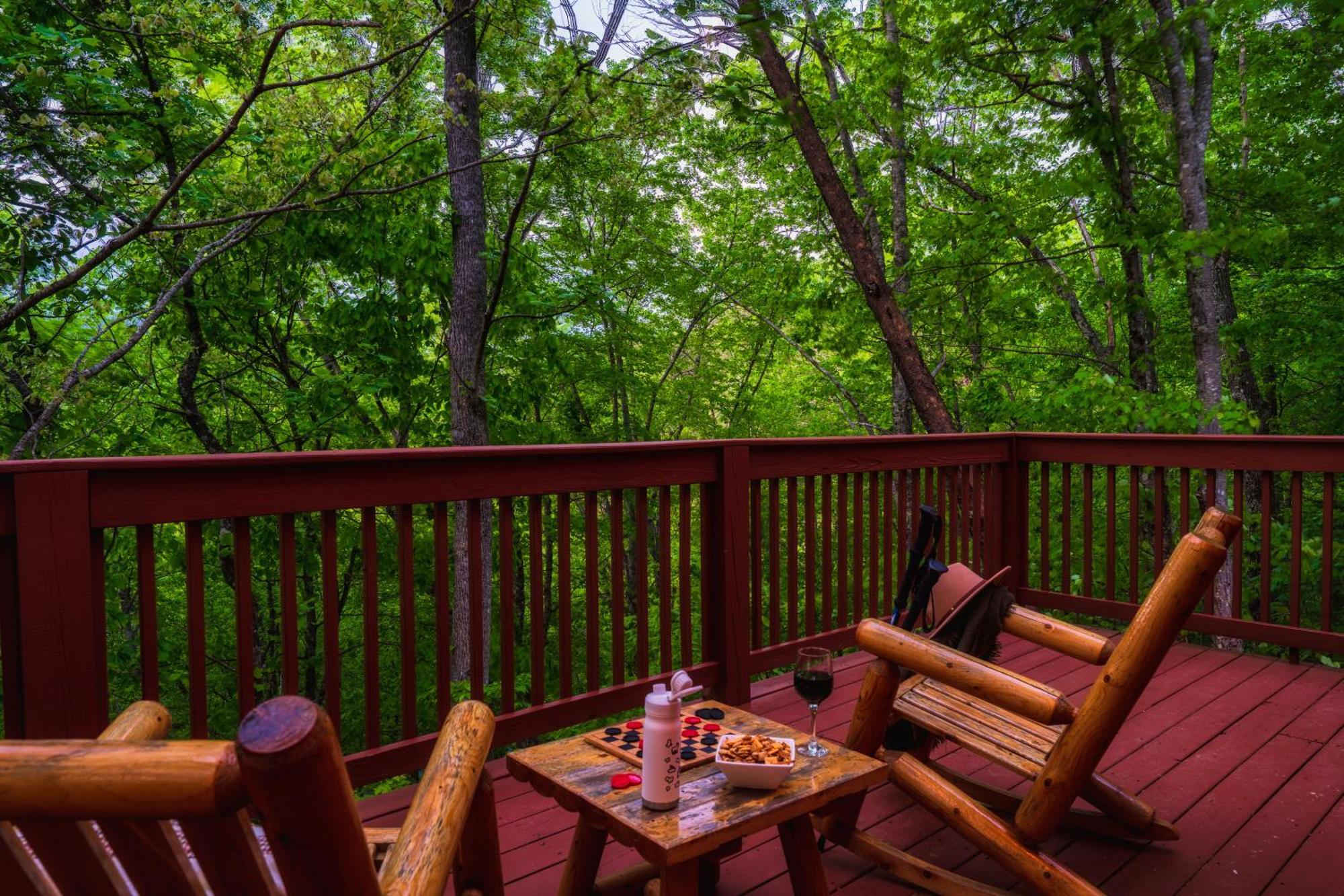 Cabin In A Gated Resort With Seasonal Resort Pool Pigeon Forge Ngoại thất bức ảnh